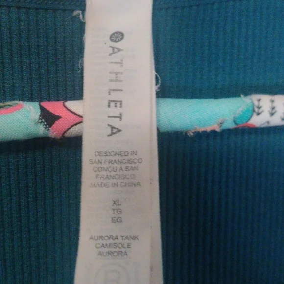 Athleta Compression Crop Athletic Size XL - Picture 4 of 5